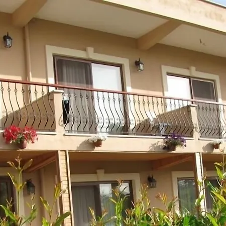 بيت ضيافة Deniz