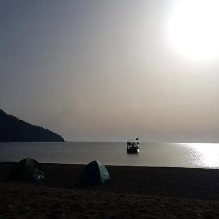 بيت ضيافة Deniz