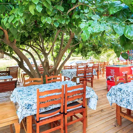 Adrasan Deniz Hotel 3*