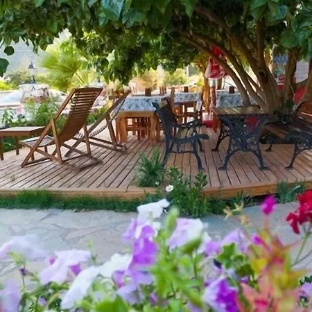 Adrasan Deniz Hotel 3*