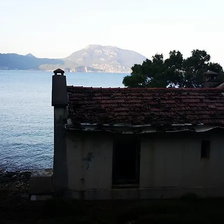 بيت ضيافة Deniz أدراسان
